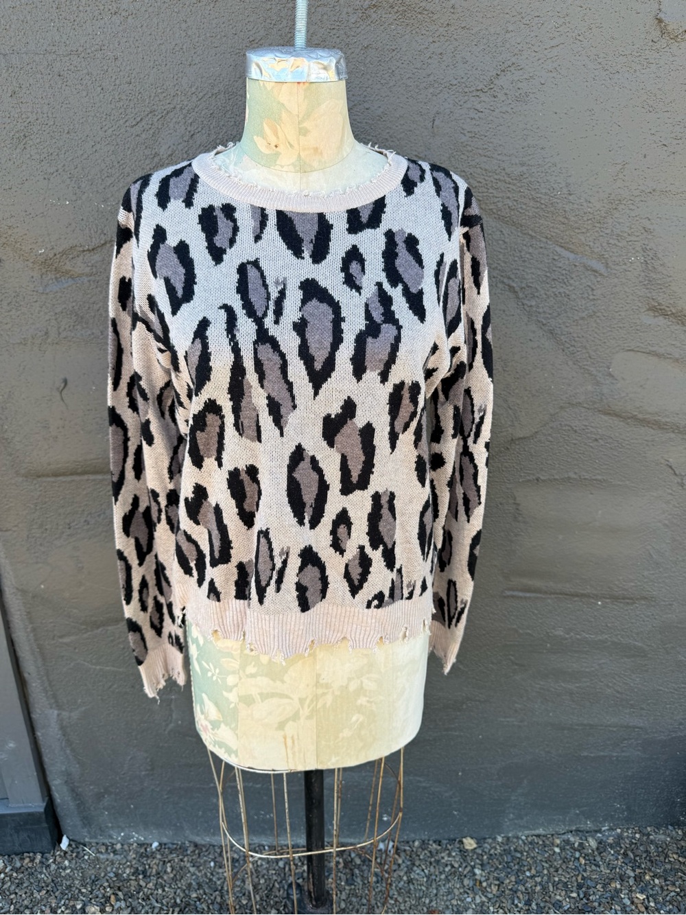 Fate Leopard Print Crewneck Sweater in Beige, Black and Brown